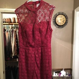 Women’s wine colored lace dress